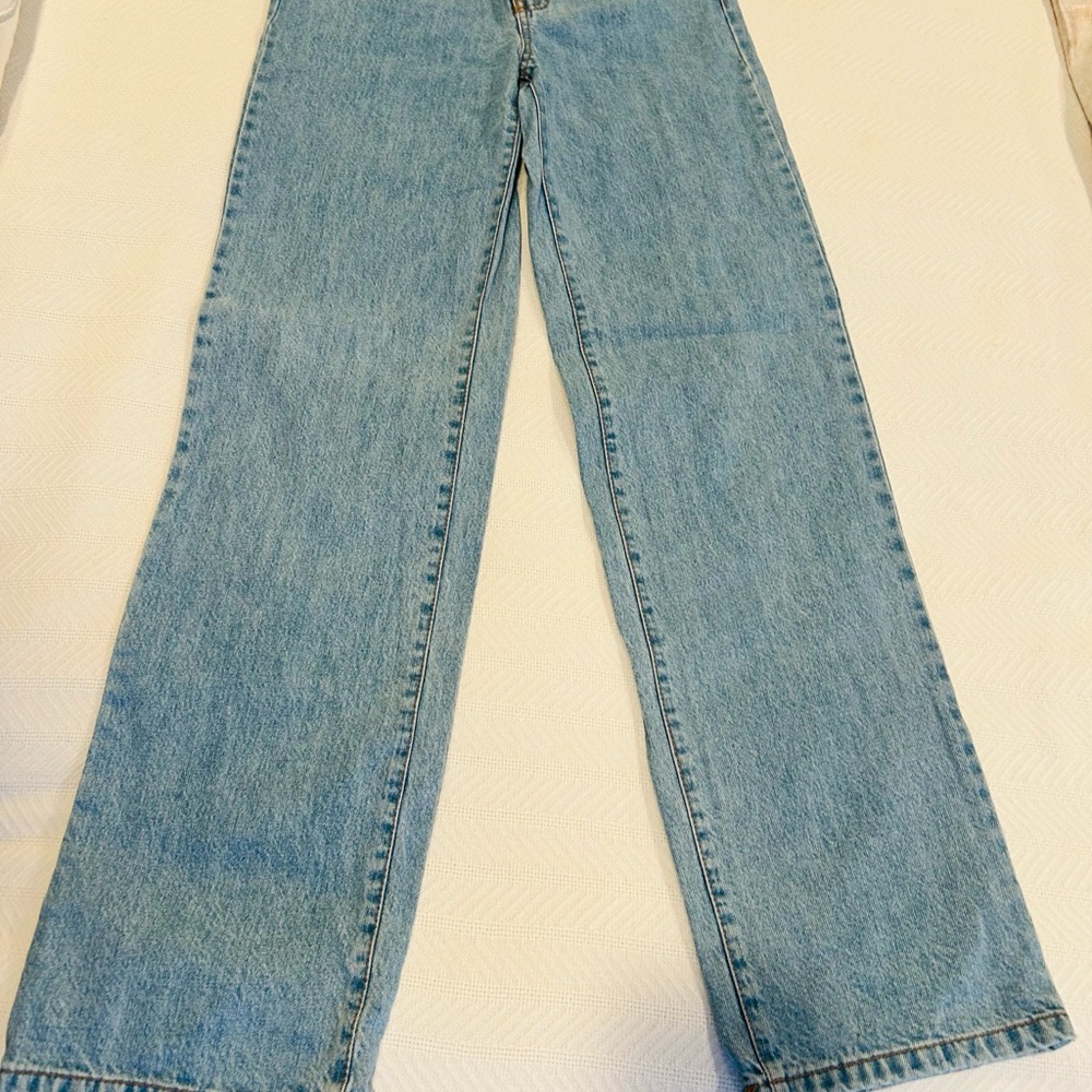 Brandy Melville high waist wide leg jeans